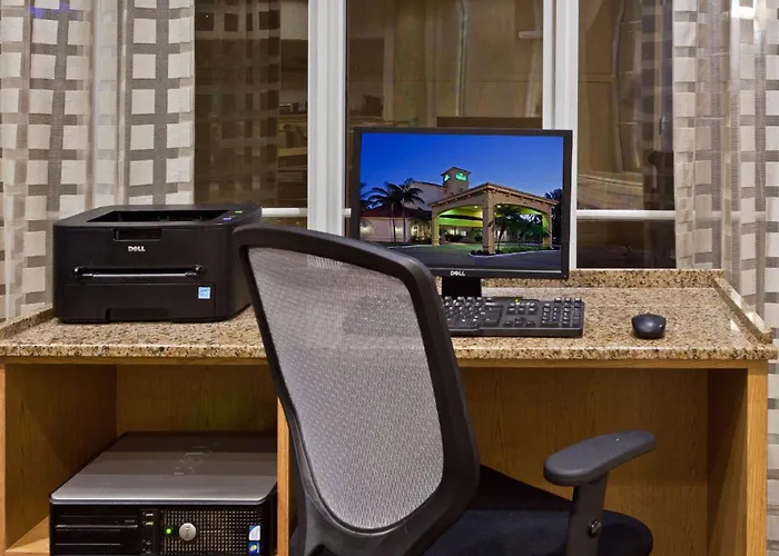 La Quinta By Wyndham Miami Airport West